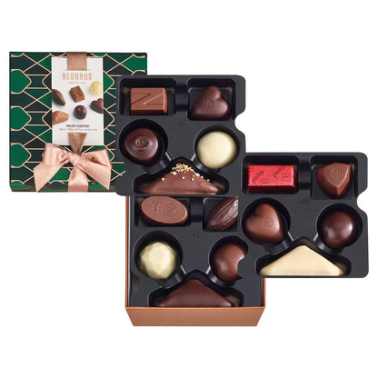 Winter Square Giftbox Medium  - 15 pcs